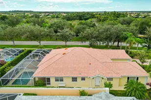 8876 Estepona Ct, Sarasota, FL 34238 - Photo 59