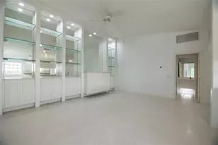 8876 Estepona Ct, Sarasota, FL 34238 - Photo 19