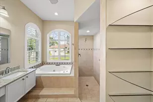 4321 Presidential Ave Cir E, Bradenton, FL 34203 - Photo 21