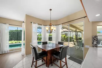 4321 Presidential Avenue Circle E, Bradenton, FL 34203 - Photo 13