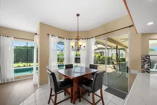 4321 Presidential Ave Cir E, Bradenton, FL 34203 - Photo 13