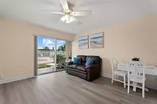 5830 Midnight Pass Rd, Sarasota, FL 34242 - Photo 17