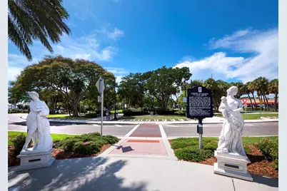 475 Benjamin Franklin Drive #215, Sarasota, FL 34236 - Photo 43