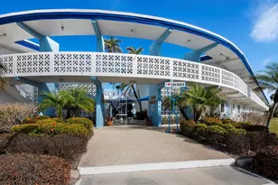 475 Benjamin Franklin Dr, Sarasota, FL 34236 - Photo 1