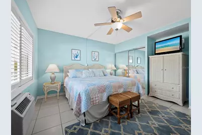 475 Benjamin Franklin Drive #215, Sarasota, FL 34236 - Photo 11