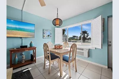 475 Benjamin Franklin Drive #215, Sarasota, FL 34236 - Photo 5