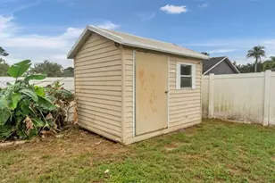 5836 Daughtery Downs Loop, Lakeland, FL 33809 - Photo 29