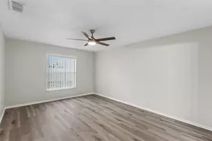 5836 Daughtery Downs Loop, Lakeland, FL 33809 - Photo 15