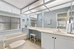 266 Camelot Dr, Nokomis, FL 34275 - Photo 27
