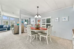 266 Camelot Dr, Nokomis, FL 34275 - Photo 17