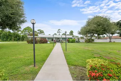 3524 Green View Court #49, Sarasota, FL 34231 - Photo 21