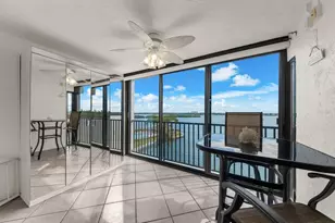 8911 Midnight Pass Rd, Sarasota, FL 34242 - Photo 27