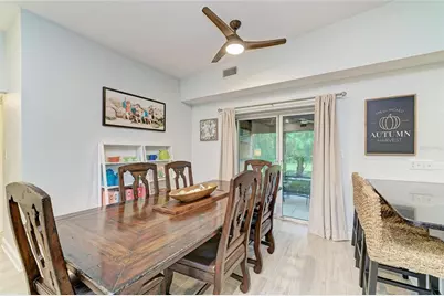 126 Holly Avenue, Sarasota, FL 34243 - Photo 9