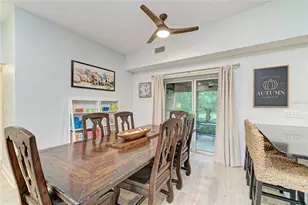 126 Holly Ave, Sarasota, FL 34243 - Photo 9