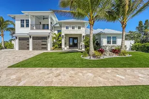 7805 W 20th Pl, Bradenton, FL 34209 - Photo 3