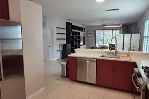 [Address not provided], Sarasota, FL 34243 - Photo 7