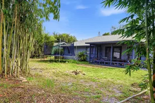 2533 Hawthorne St, Sarasota, FL 34239 - Photo 9