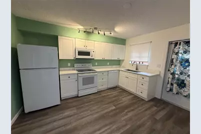2006 7th Avenue W #B, Bradenton, FL 34205 - Photo 3
