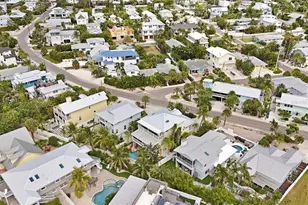 783 Jacaranda Rd, Anna Maria, FL 34216 - Photo 51