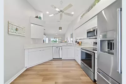 5231 Mahogany Run Avenue #321, Sarasota, FL 34241 - Photo 13