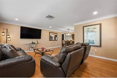 3323 Spring Mill Circle, Sarasota, FL 34239 - Photo 5