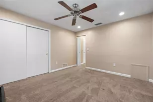 3323 Springmill Cir, Sarasota, FL 34239 - Photo 29