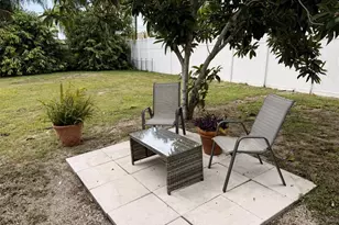 1837 Buccaneer Dr, Sarasota, FL 34231 - Photo 29