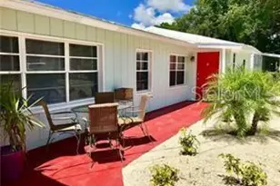 1837 Buccaneer Dr, Sarasota, FL 34231 - Photo 1