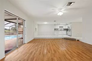 517 Peach St, Venice, FL 34285 - Photo 9