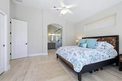 6514 Oakland Hills Drive, Lakewood Ranch, FL 34202 - Photo 15