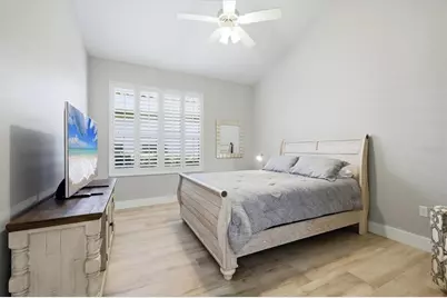 6514 Oakland Hills Drive, Lakewood Ranch, FL 34202 - Photo 19