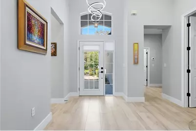 6514 Oakland Hills Drive, Lakewood Ranch, FL 34202 - Photo 3