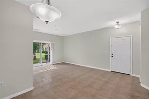 3707 Parkridge Cir, Sarasota, FL 34243 - Photo 7