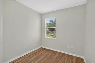 3707 Parkridge Cir, Sarasota, FL 34243 - Photo 15