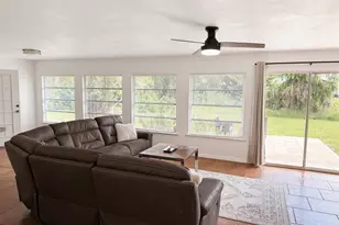 470 Rubens Dr E, Nokomis, FL 34275 - Photo 17