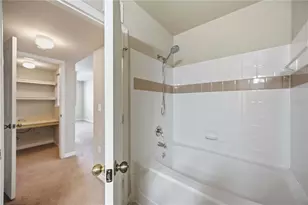 1195 Villagio Cir, Sarasota, FL 34237 - Photo 25