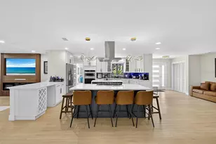 3455 Anglin Dr, Sarasota, FL 34242 - Photo 9