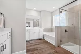 18009 Tavernside Trl, Lakewood Ranch, FL 34211 - Photo 37