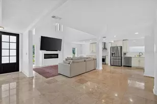 1709 Anastasia Wy S, Saint Petersburg, FL 33712 - Photo 5