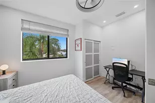 2476 Floyd St, Sarasota, FL 34239 - Photo 37