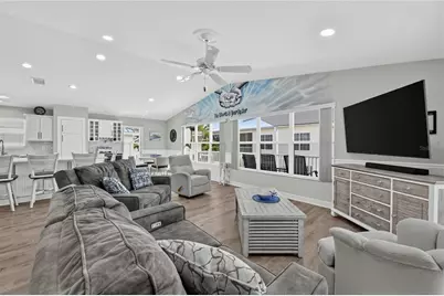 264 S Harbor Drive, Holmes Beach, FL 34217 - Photo 3