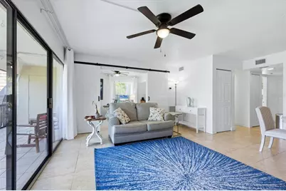 4652 Ringwood Meadow #38, Sarasota, FL 34235 - Photo 5