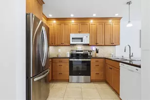 4652 Ringwood Meadow, Sarasota, FL 34235 - Photo 15