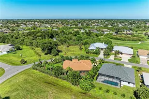 28 Par View Rd, Rotonda West, FL 33947 - Photo 51