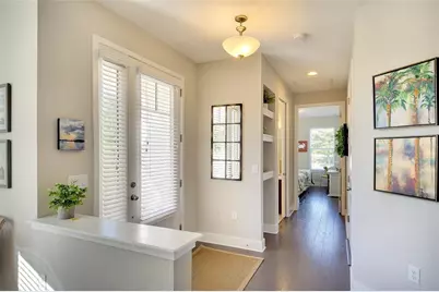 5048 Course Drive, Sarasota, FL 34232 - Photo 5