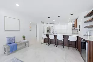 605 Sutton Pl, Longboat Key, FL 34228 - Photo 11