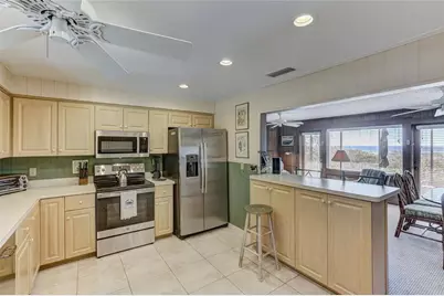 4302 2nd Avenue, Holmes Beach, FL 34217 - Photo 5