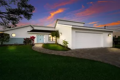5424 America Drive, Sarasota, FL 34231 - Photo 3