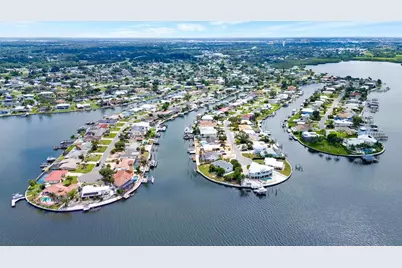 727 47th Street W, Palmetto, FL 34221 - Photo 47