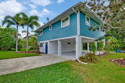 727 47th Street W, Palmetto, FL 34221 - Photo 41